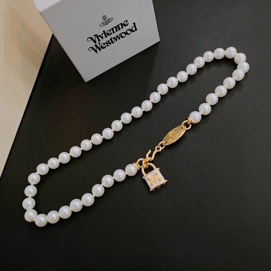 Vivienne Westwood necklace 11lyh06